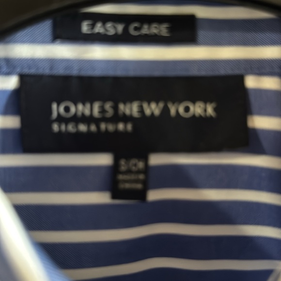 Jones New York pin-striped blue and white women's button down size small - Picture 2 of 5